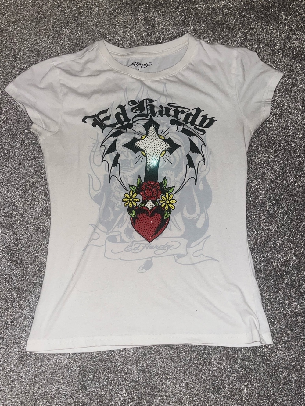 Ed Hardy White Graphic Tee with Red Heart and Yellow Floral Accent